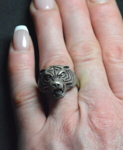 Unique Men's Tiger Ring