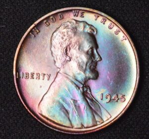 1945 Lincoln Wheat Cent Gorgeous Rainbow Toning! Natural.