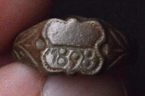 Jay's Birthyear 1898! Antique Bronze Ring Very Rare and Unique!!