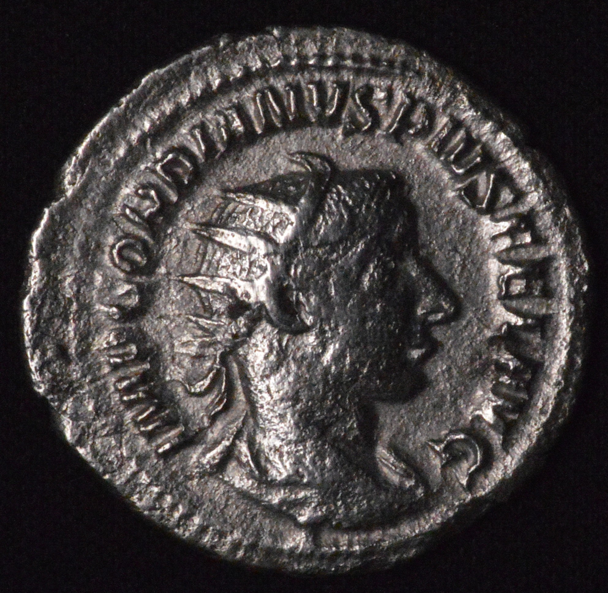 ROMAN EMPEROR GORDIAN III SILVER COIN